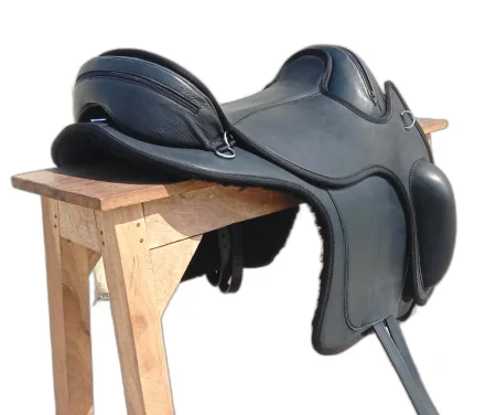 WILD RACE Bareback & Treeless Saddles – B2 - Handcrafted Equestrian Saddlery