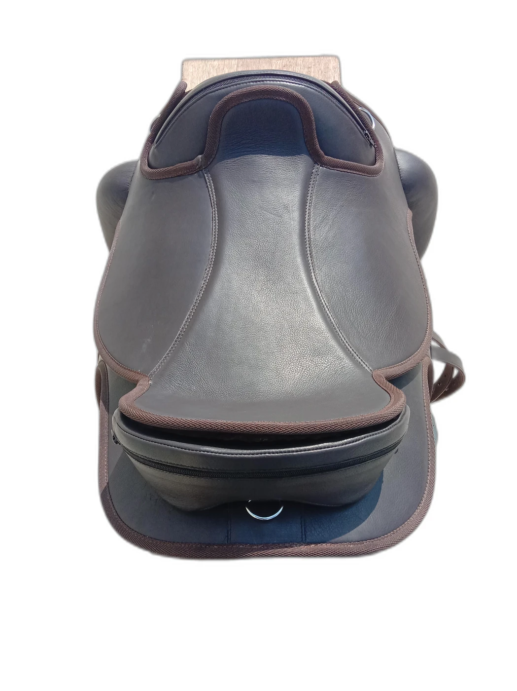 img-20211013-103657jpg WILD RACE Bareback & Treeless Saddles – B2 - Handcrafted Equestrian Saddlery