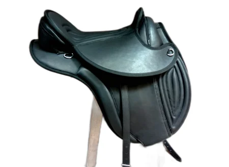 WILD RACE Bareback & Treeless Saddles - B3
