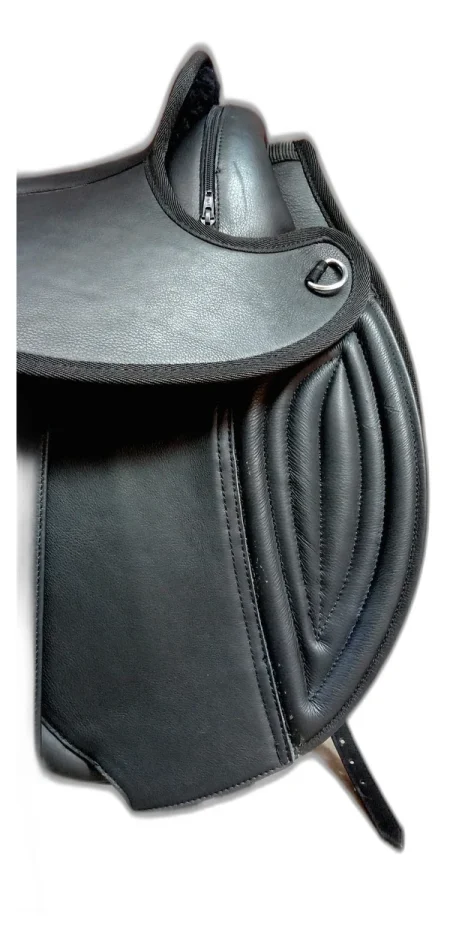 WILD RACE Bareback & Treeless Saddles – B3 - Handcrafted Equestrian Saddlery